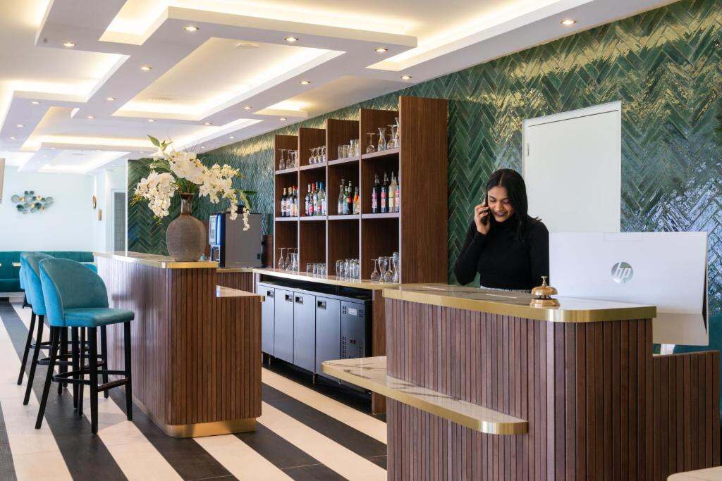 Réception de l'hôtel